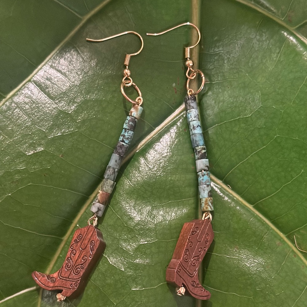 Handmade African Turquoise Jasper earrings - Picture 3 of 5